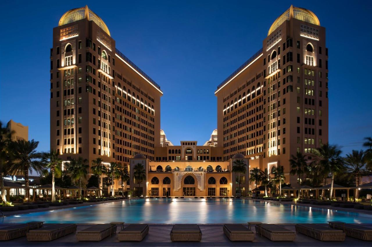 The St. Regis Doha Hotel Exterior photo The Fairmont Dubai